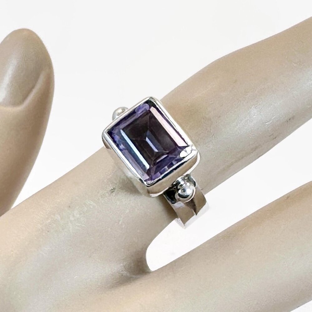 Amethyst Ring, Sterling Silver, Minimalist, Vintag,e Modern, Contemporary